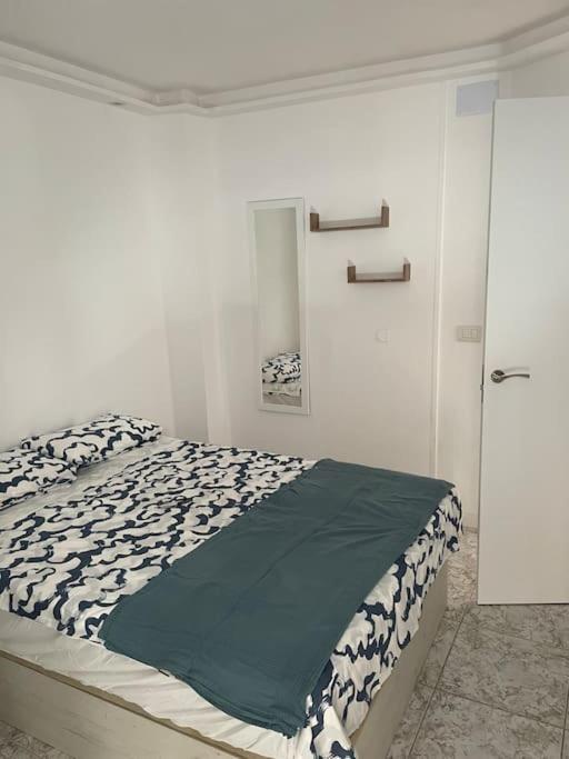 Giovina Living Av Suecia 150M From Beach Los Cristianos  Eksteriør billede